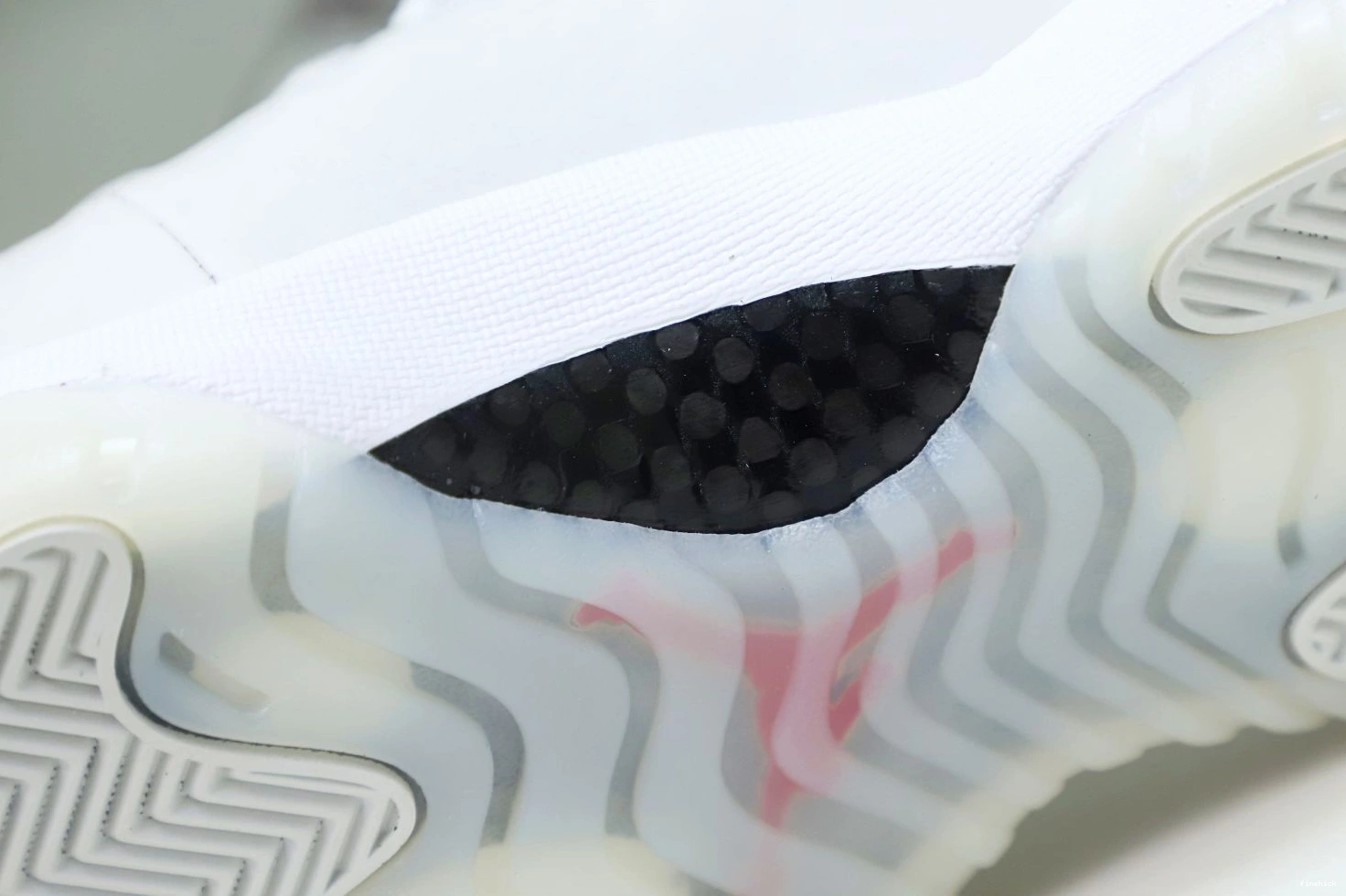 XI AIR JORDAN TINT PLATINUM RETRO 11 0726